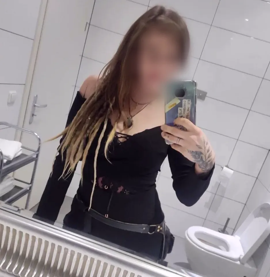Nanna, 30